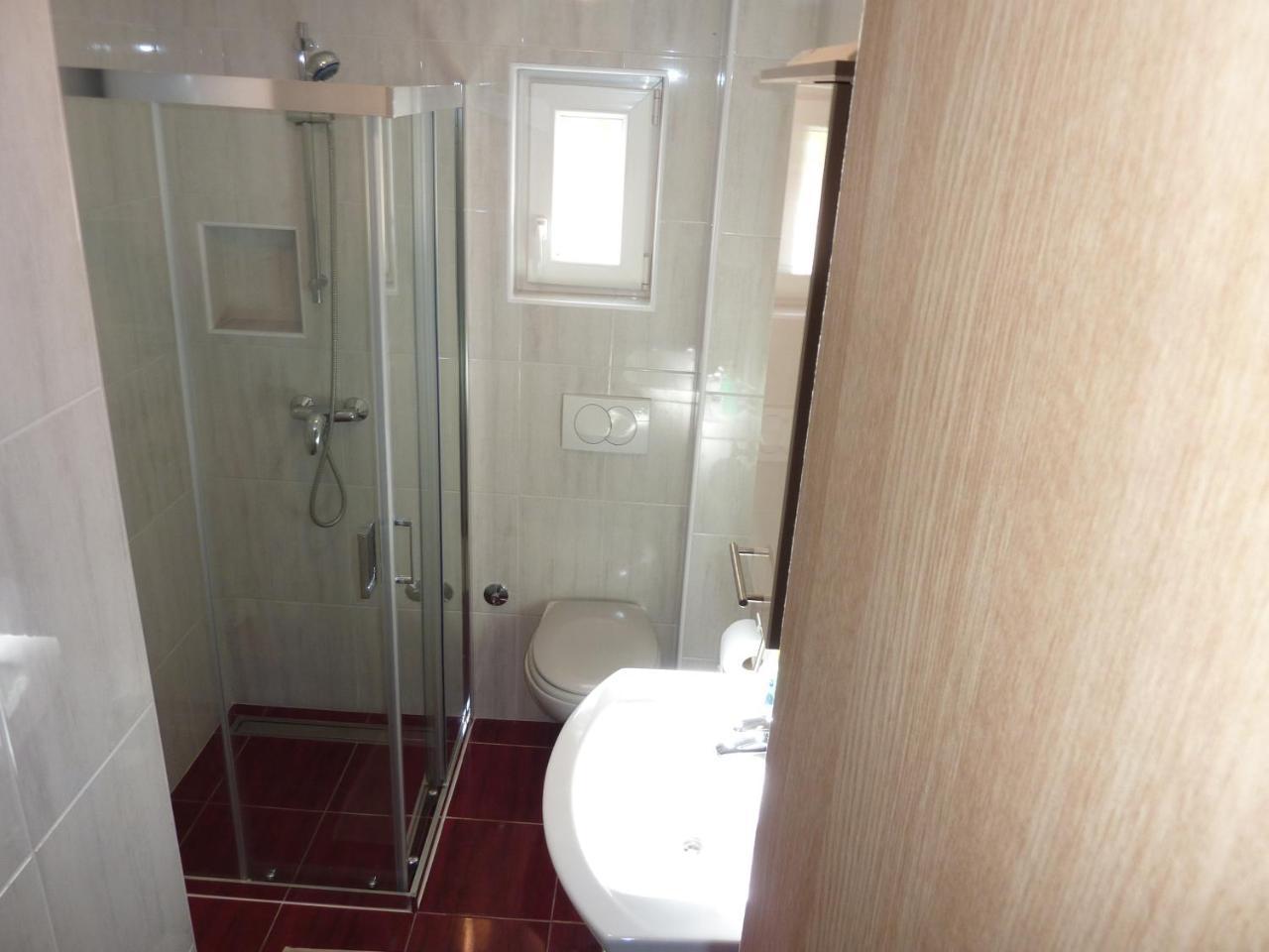 Queen Beach Apartments - Private Pool - Sabunike III ปริฟลากา ภายนอก รูปภาพ